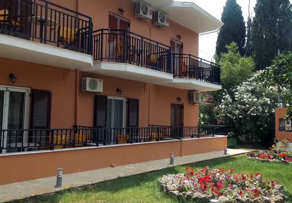 Aspa'S Apartments Дасия Екстериор снимка