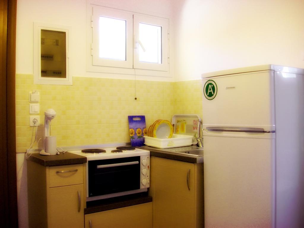 Aspa'S Apartments Дасия Екстериор снимка